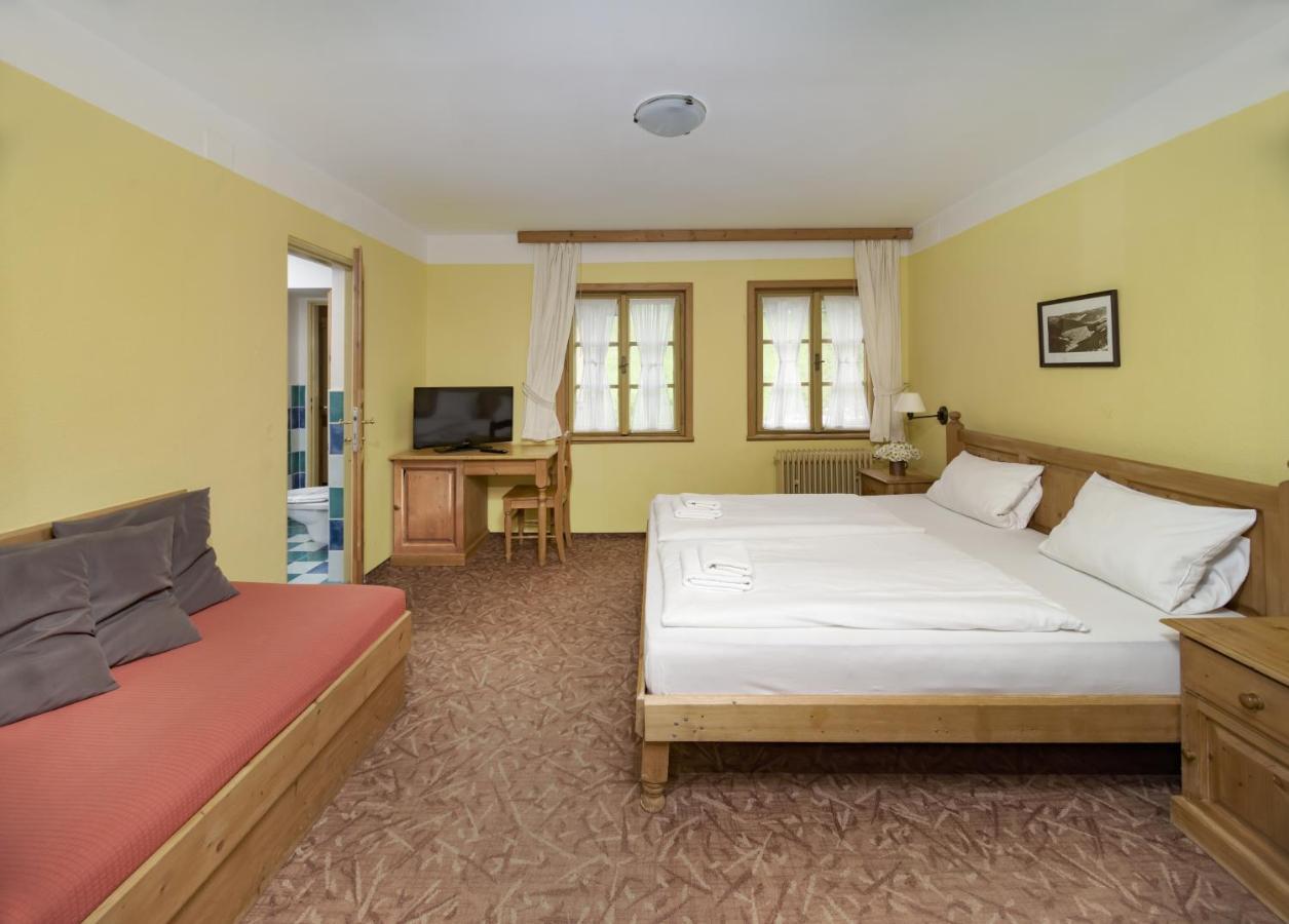 Alpsky Hotel Špindlerŭv Mlýn Eksteriør billede
