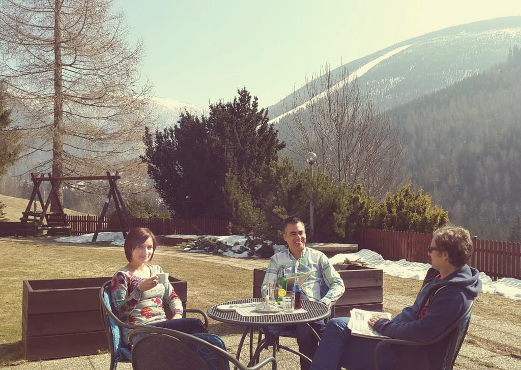 Alpsky Hotel Špindlerŭv Mlýn Eksteriør billede