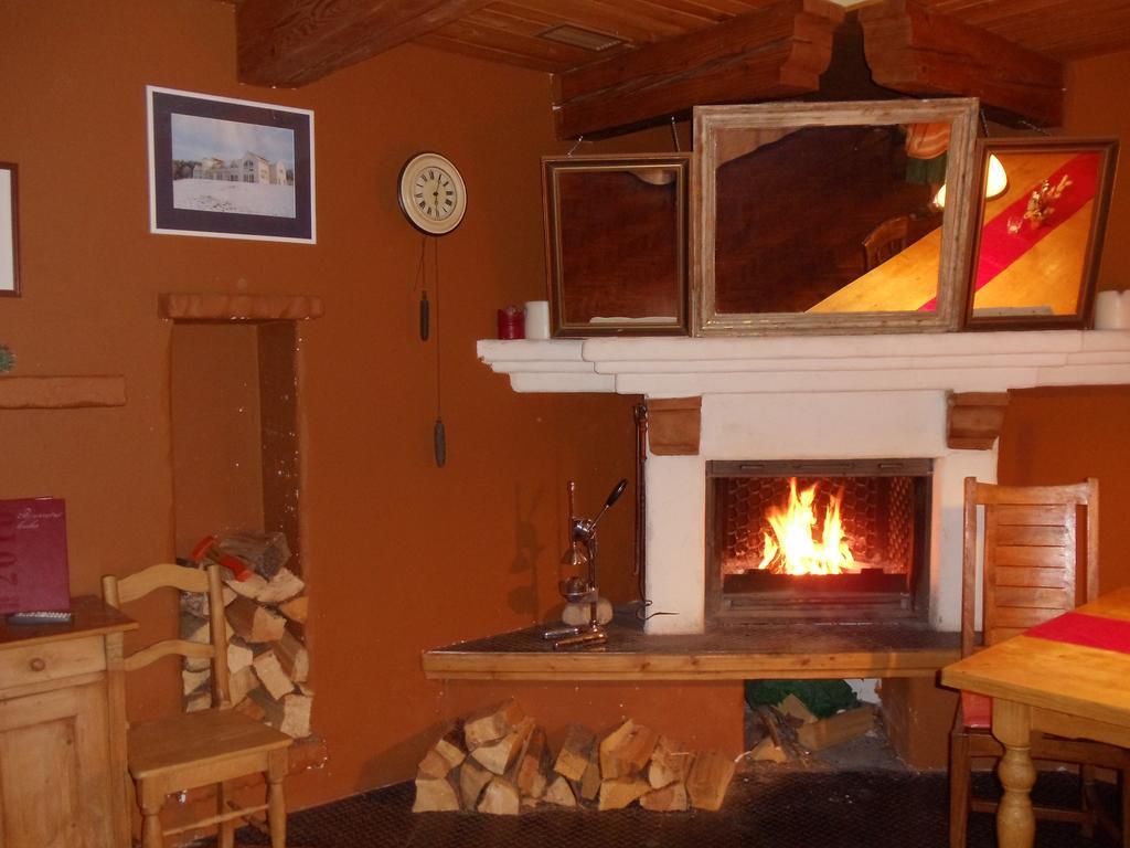 Alpsky Hotel Špindlerŭv Mlýn Eksteriør billede