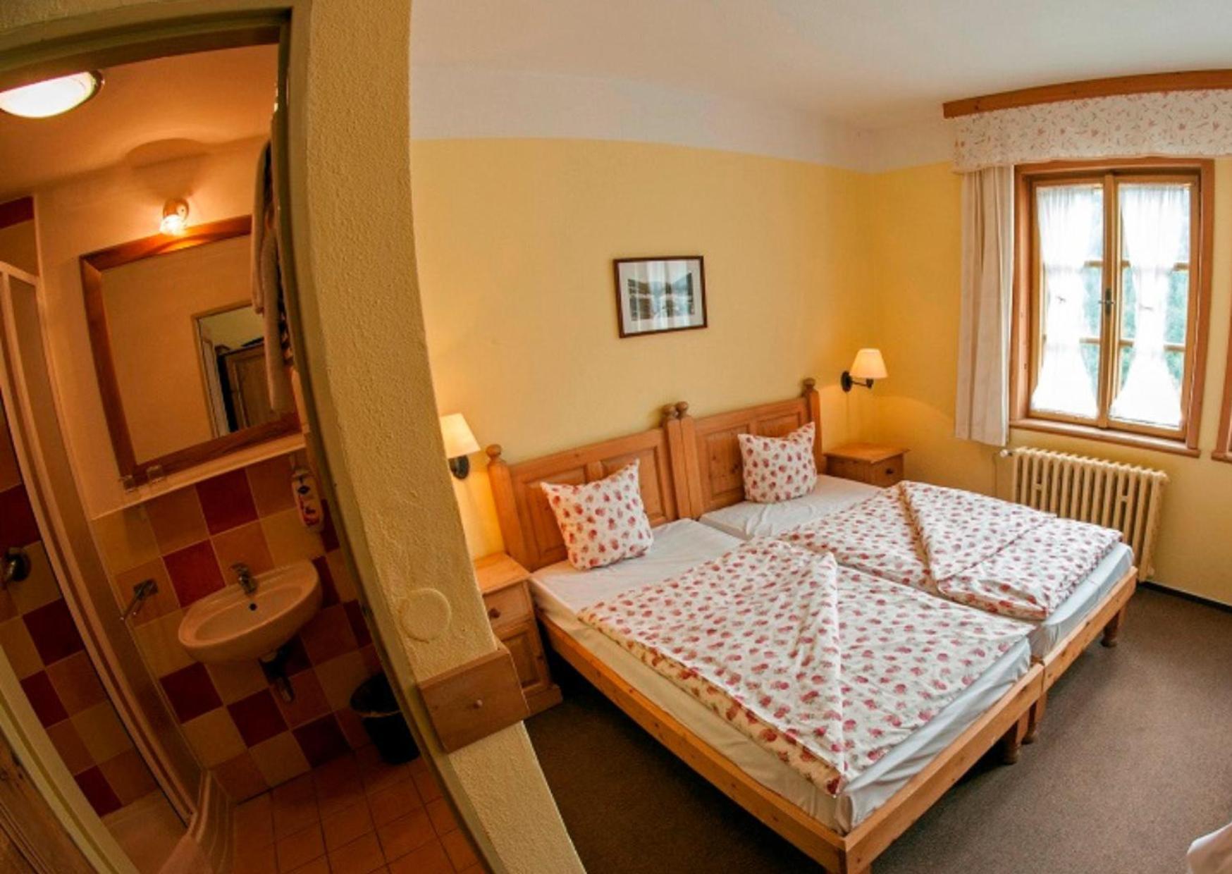 Alpsky Hotel Špindlerŭv Mlýn Eksteriør billede