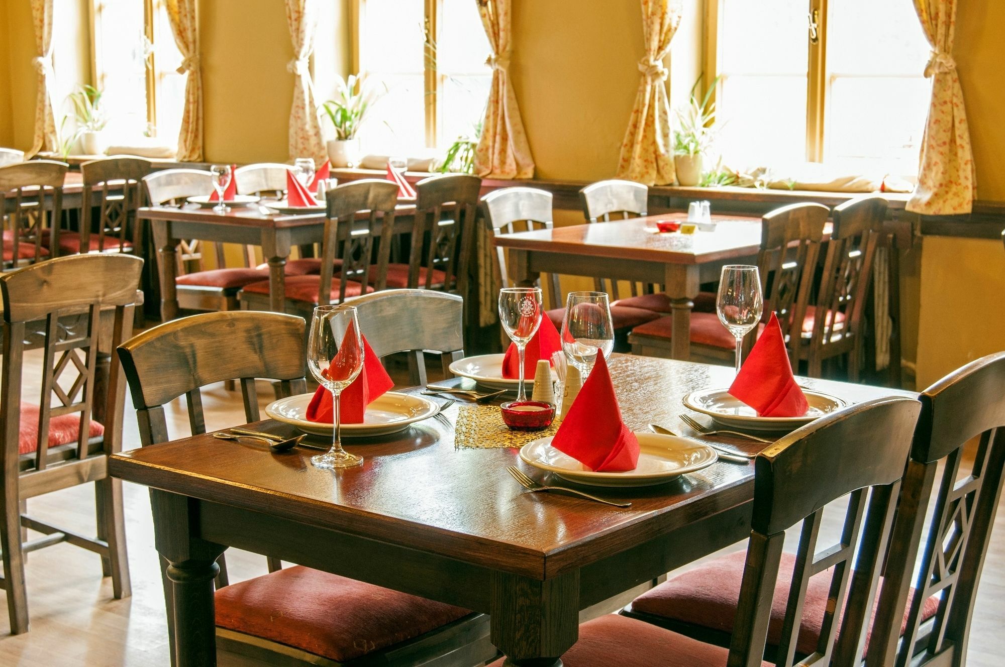Alpsky Hotel Špindlerŭv Mlýn Eksteriør billede